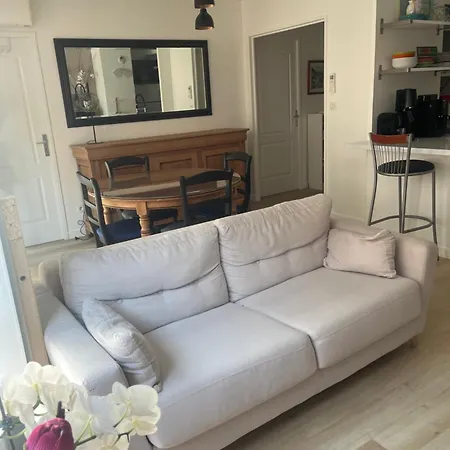 Elegant T2 Coeur De Clim Parking Apartamento *